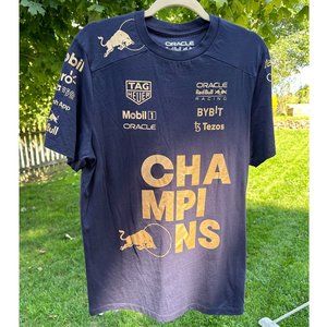 F1 Max Verstappen 2022 Champion T-Shirt LIMITED EDITION *LIKE NEW* Size Large